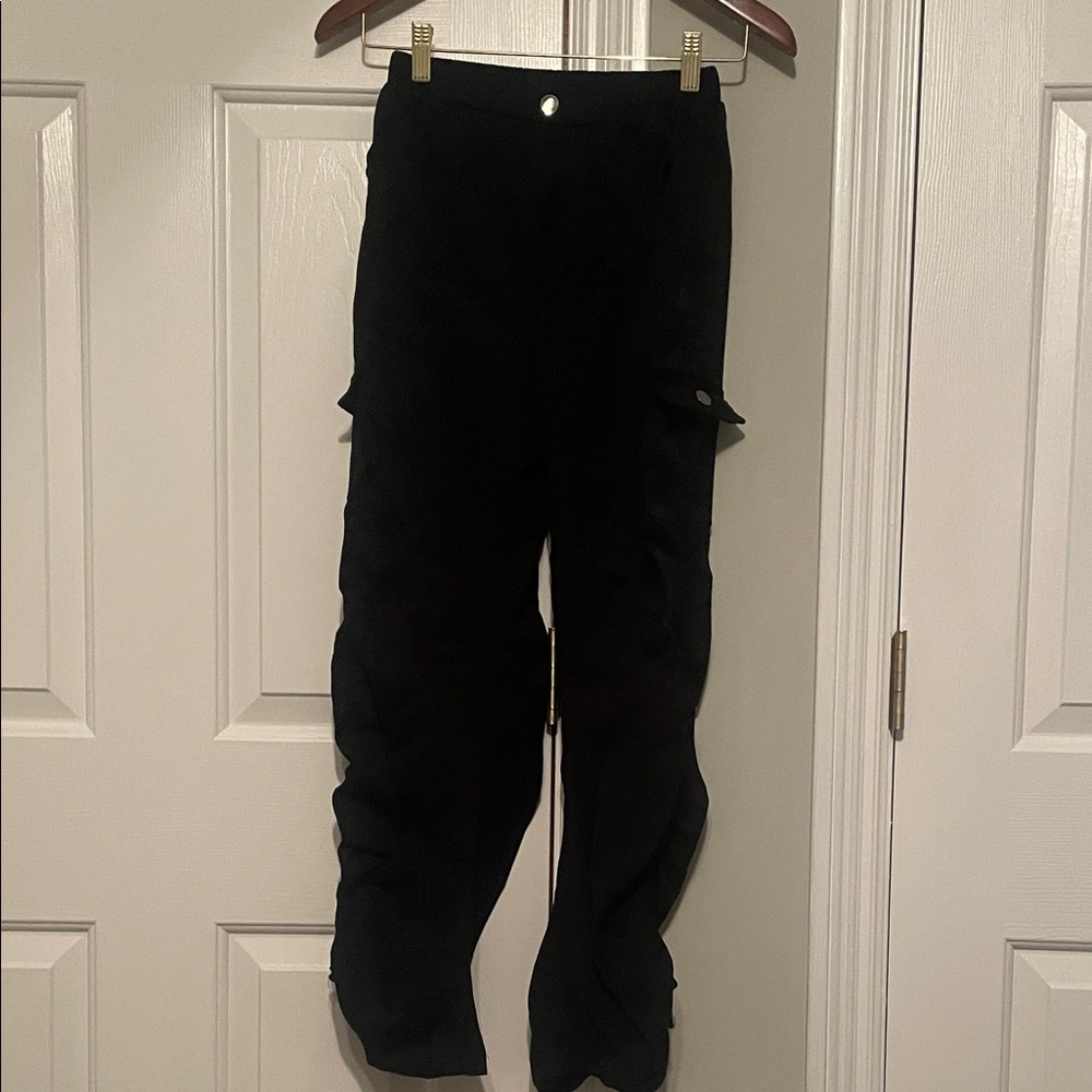 SHEIN Women’s Dark Cargo Pants